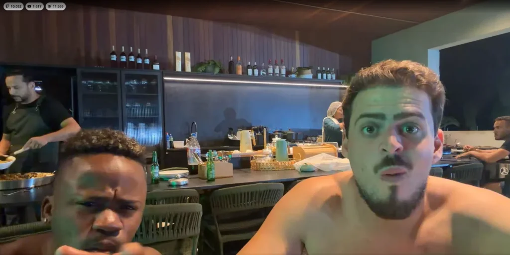 Cartas de blackjack num feltro de casino online em 2026